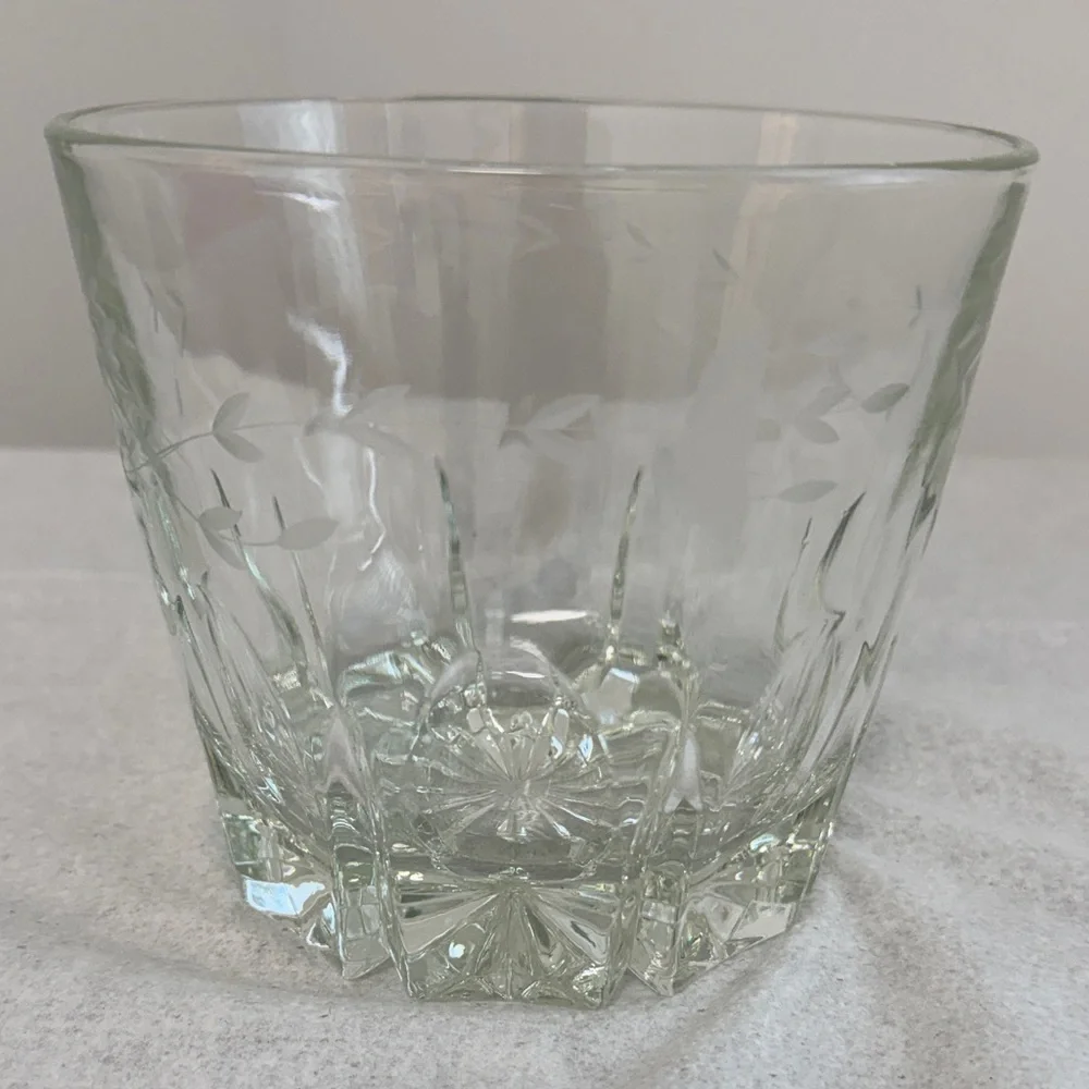 Elegant Vintage Princess House “Heritage” Clear Glass Ice Bucket
